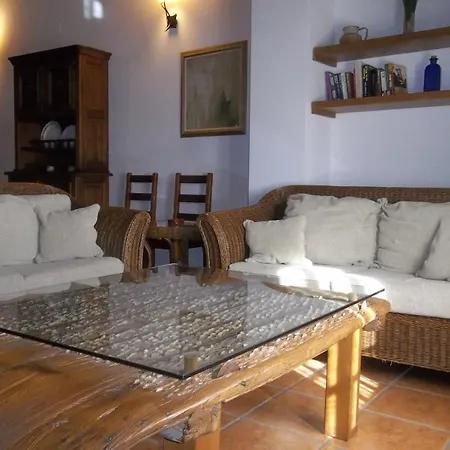 Casa Rural El Temple * Las Cuevas de Cañart