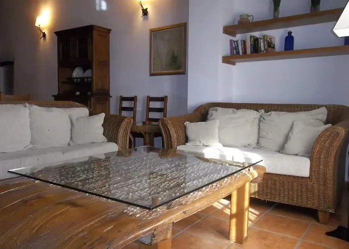 Casa Rural El Temple * Las Cuevas de Cañart